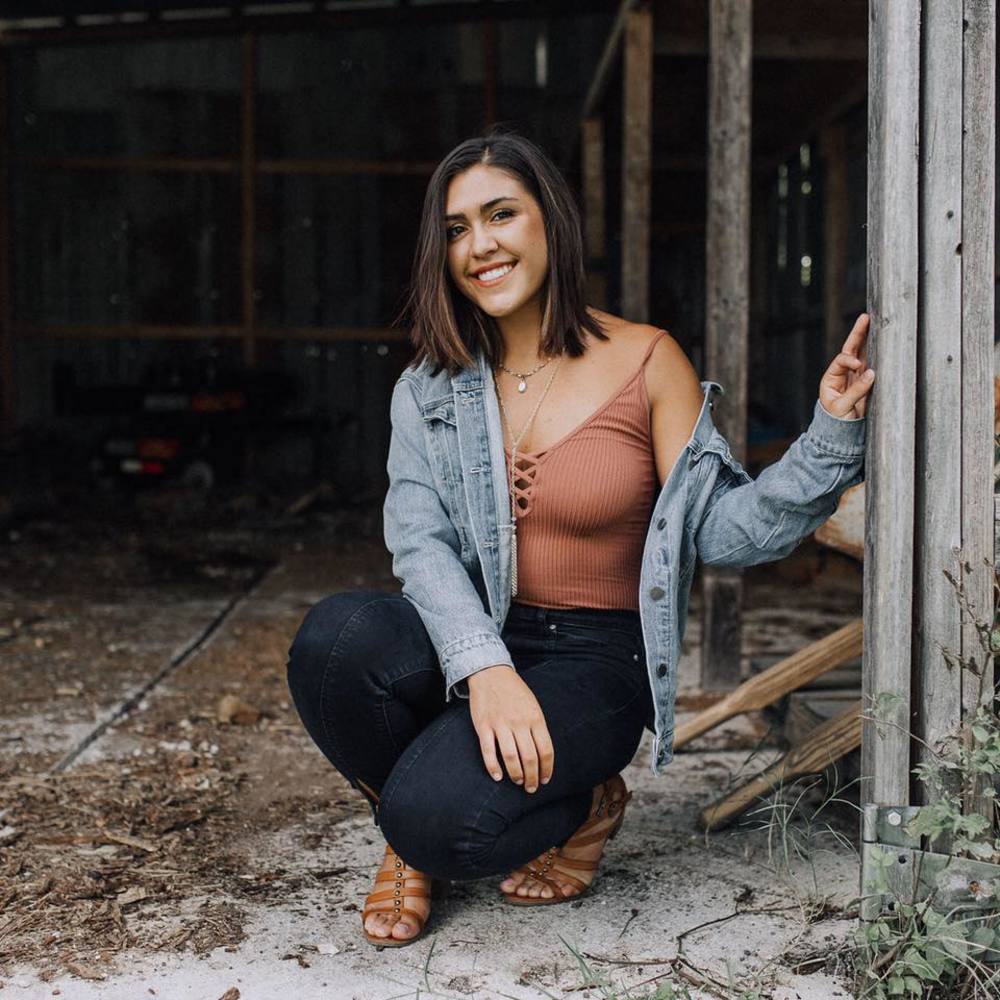 Meet your Posher, Brittney